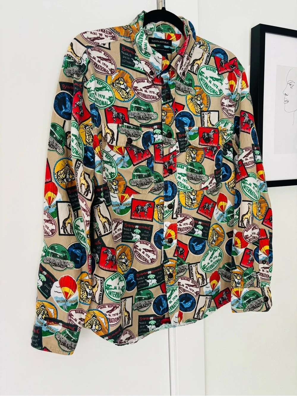 Men's Banana Republic Travel Safari Print linen/cotton button up shirt size MED